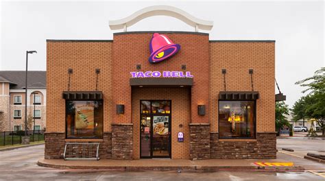 taco bell opens at what time|taco bell lunch time hours.